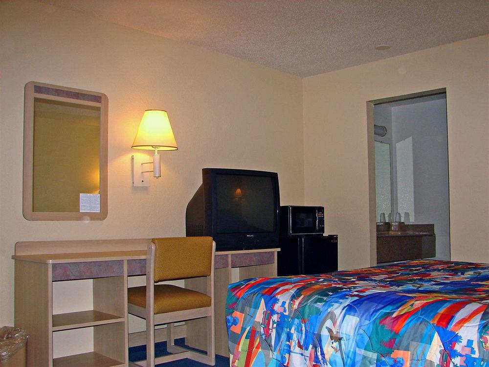 Motel 6-Lancaster, Tx - Desoto - Lancaster Exterior photo