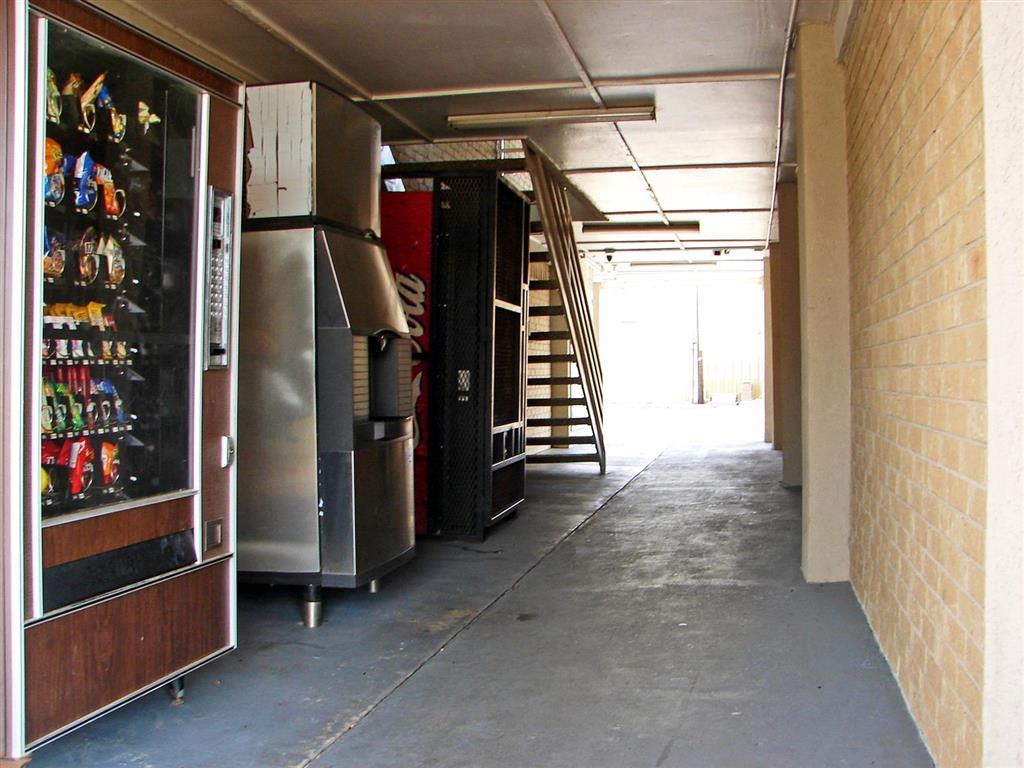 Motel 6-Lancaster, Tx - Desoto - Lancaster Facilities photo